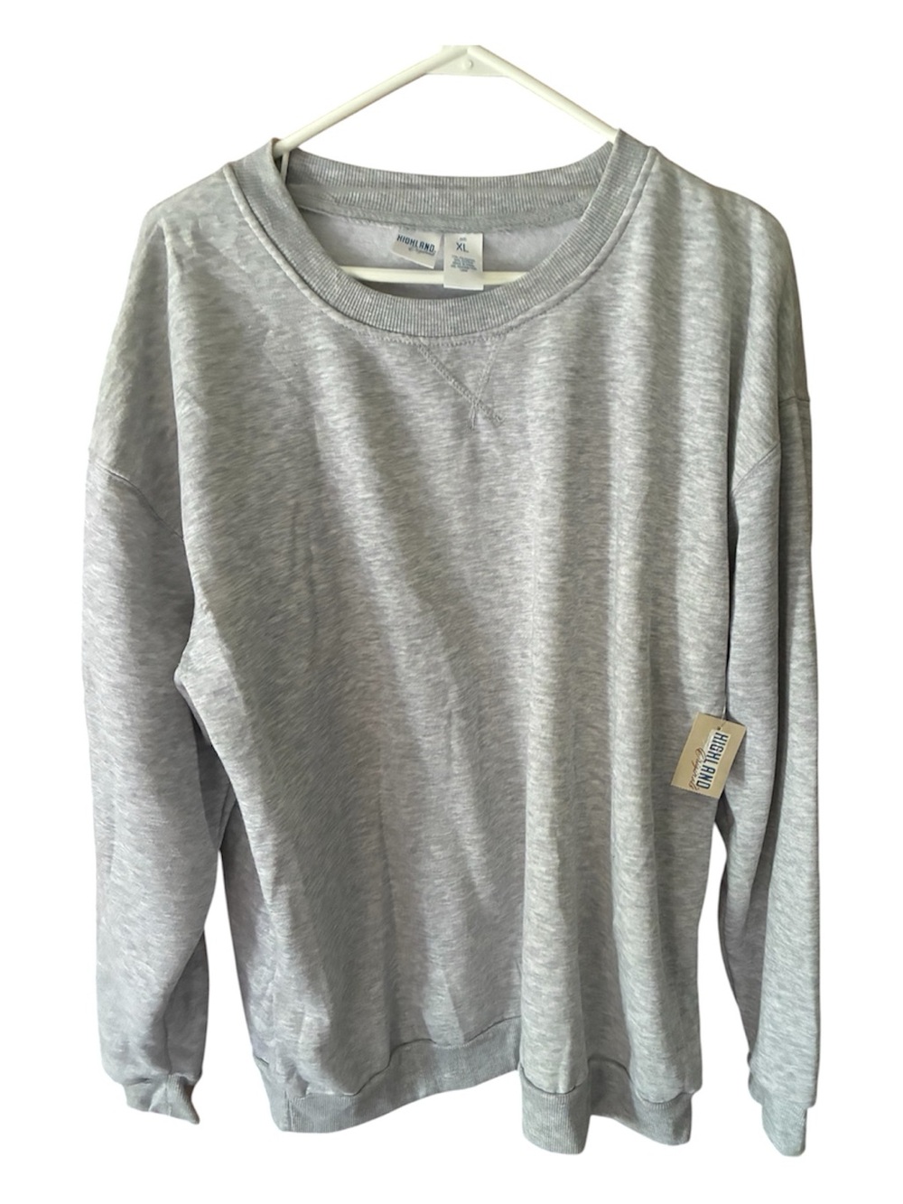 NWT Highland Men’s Classic Crewneck Sweatshirt in Heather Gray